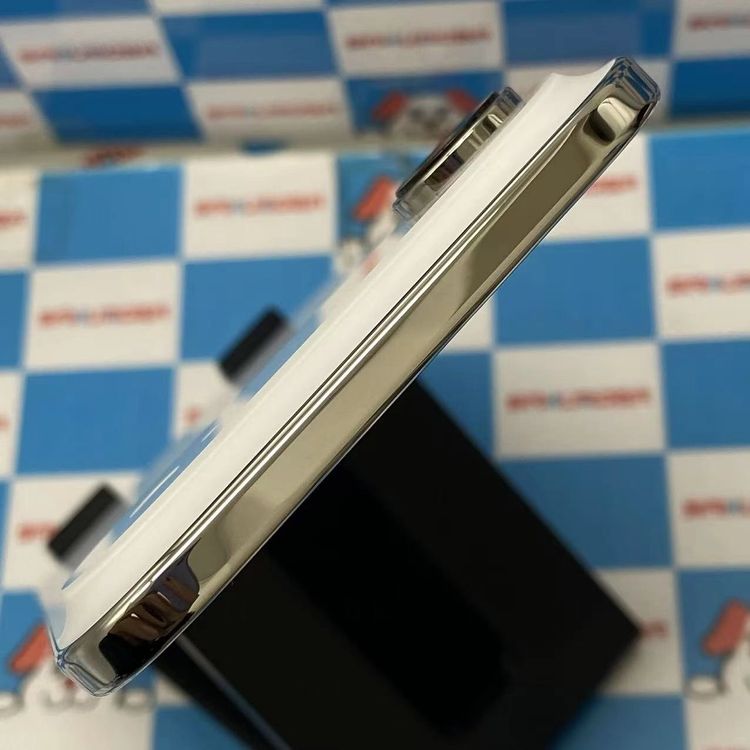 iPhone Air 256GB ���饦�ɥۥ磻�� MG284J/A docomo��SIM�ե꡼ ��