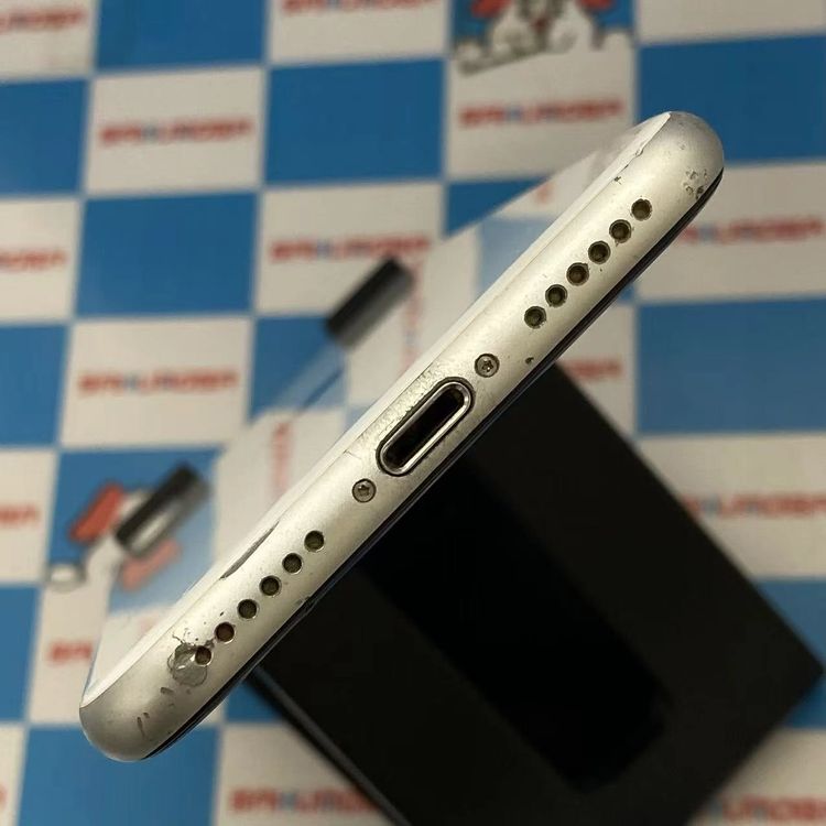 ¨��ȯ����iPhoneSE ��2���� 64GB �ۥ磻�� MHGQ3J/A SIM�ե꡼ �������