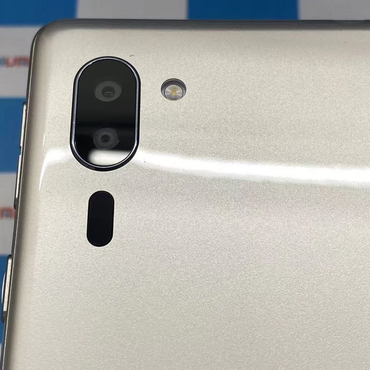 ¨��ȯ���ĥ���ץ륹�ޥ�5 32GB ����ѥ󥴡���� A001SH SoftBank��SIM�ե꡼