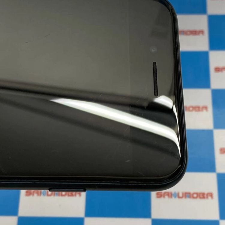 iPhoneSE ��3���� 64GB �ߥåɥʥ��� MMYC3J/A docomo��SIM�ե꡼