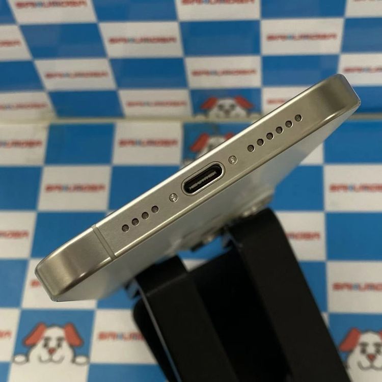 iPhone15 Pro Max 256GB �ۥ磻�ȥ����˥��� MU6Q3J/A SIM�ե꡼����