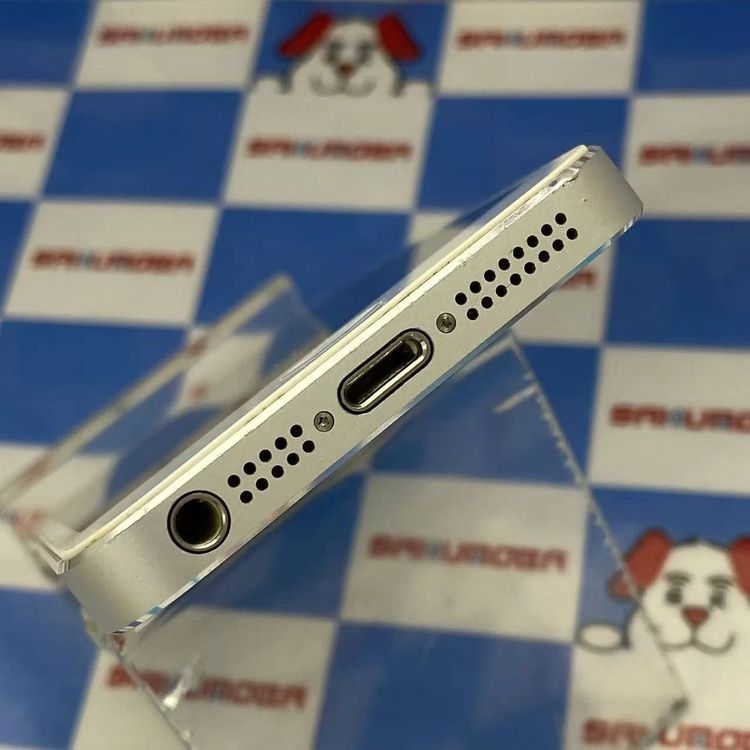 ¨��ȯ����iPhone5 16GB �ۥ磻�ȡ�����С� MD655LL/A SIM�ե꡼��������