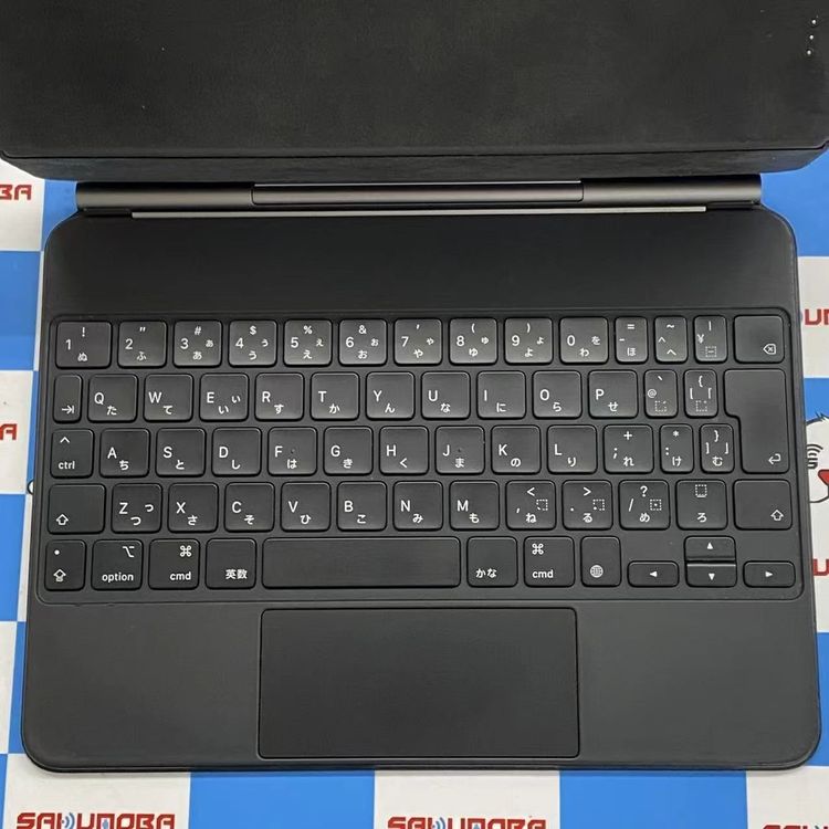 11�����iPad Pro(��2����)�� Magic Keyboard ** �֥�å� A2261