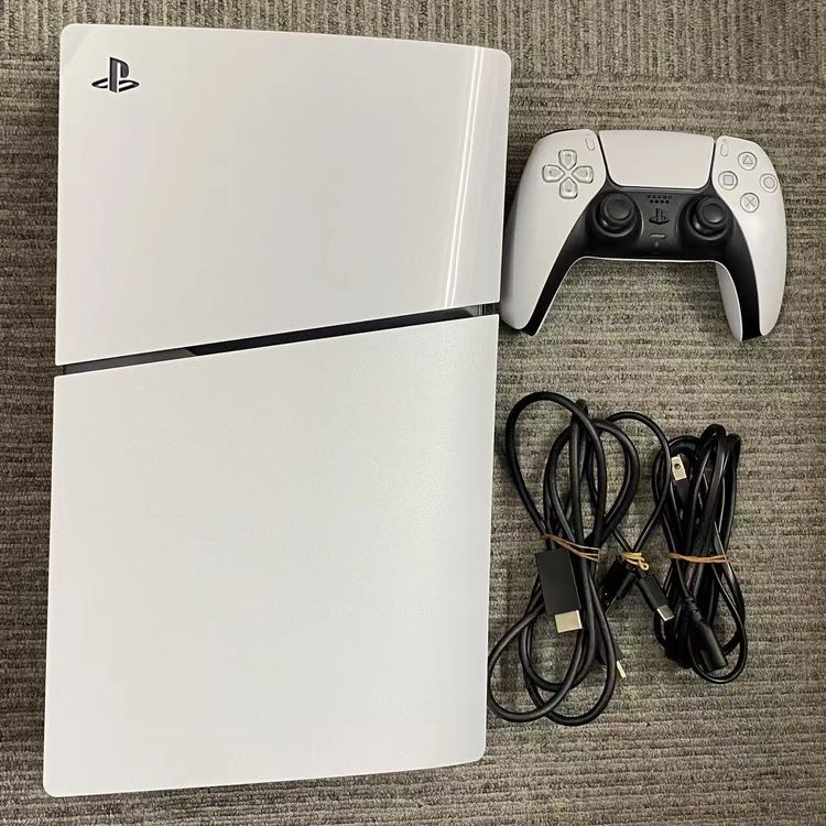 PlayStation 5 �ǥ����롦���ǥ������ CFI-2000B01 1TB �ۥ磻�� ����