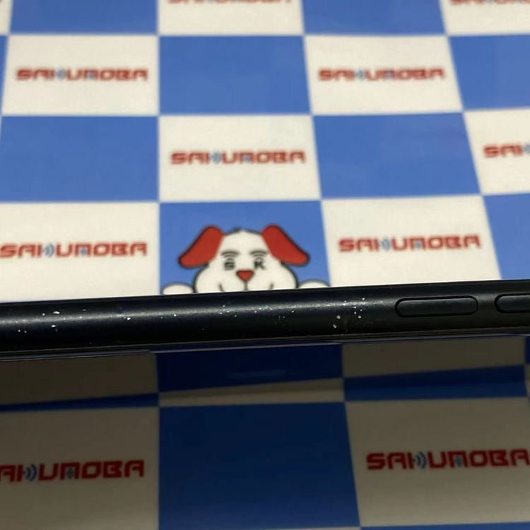 ¨��ȯ����iPhoneSE ��3���� 64GB �ߥåɥʥ��� MMYC3J/A AU��SIM�ե꡼