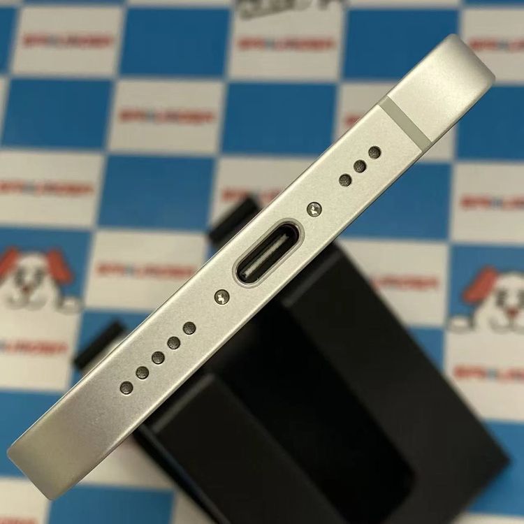 ¨��ȯ����iPhone 16e 128GB �ۥ磻�� MD1R4J/A SIM�ե꡼����Ʊ��