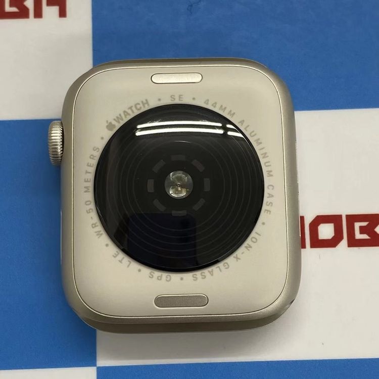 Apple Watch SE ��2���� 44mm GPS+Cellular��ǥ� 32GB ��������