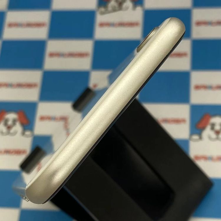 ¨��ȯ����iPhoneSE ��3���� 64GB �������饤�� MMYD3J/A SIM�ե꡼������