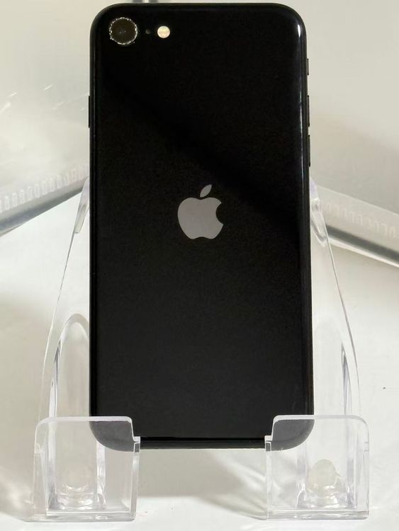 �����ʡ�����91%��iPhone SE ��3���� �ߥåɥʥ��� 64GB SIM�ե꡼