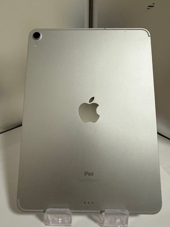 �ڽ���90�����ʡ�iPad Pro 11����� 64GB ����顼 ����С�