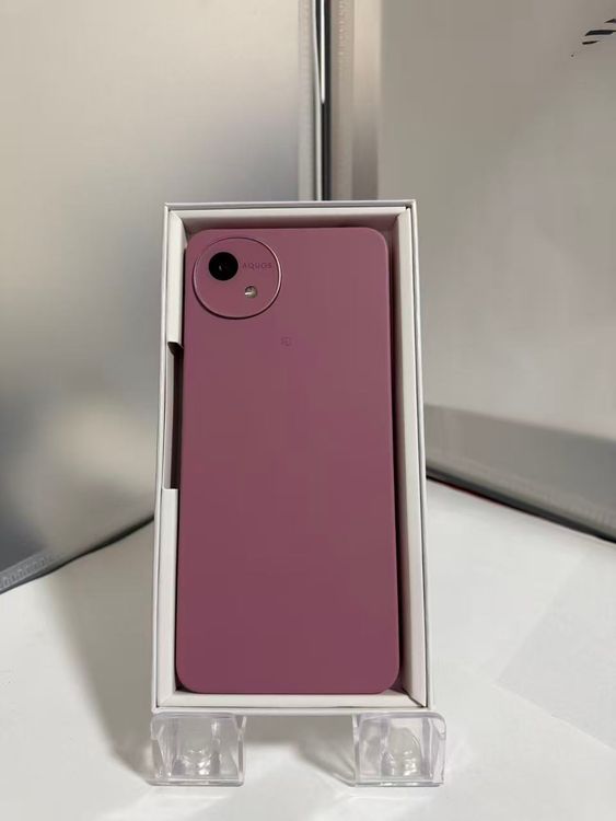 �ڤۤܿ��ʡ�AQUOS �ԥ� docomo�� ���Ρ�Ȣ���������դ�