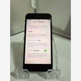 �����ʡ�iPhone SE ��3���� �ߥåɥʥ��� 64GB SIM�ե꡼ �Хåƥ꡼ 83%