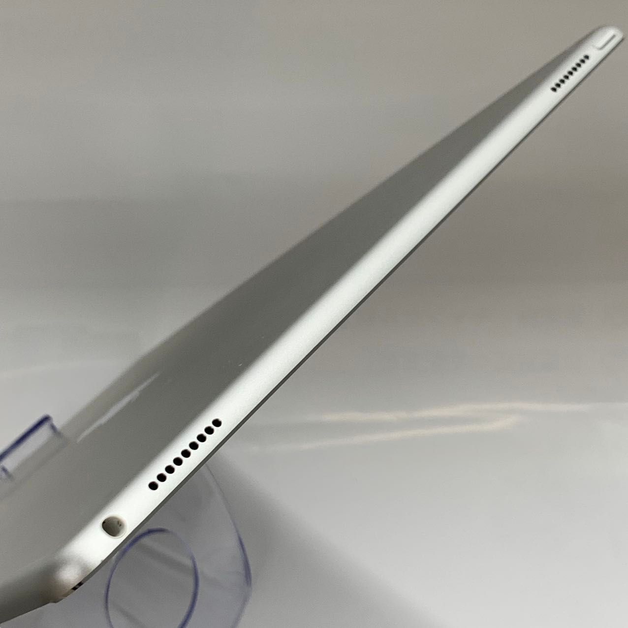 ムスビー｜iPad Pro 12.9インチ 第1世代 32GB シルバー Wi-Fi 