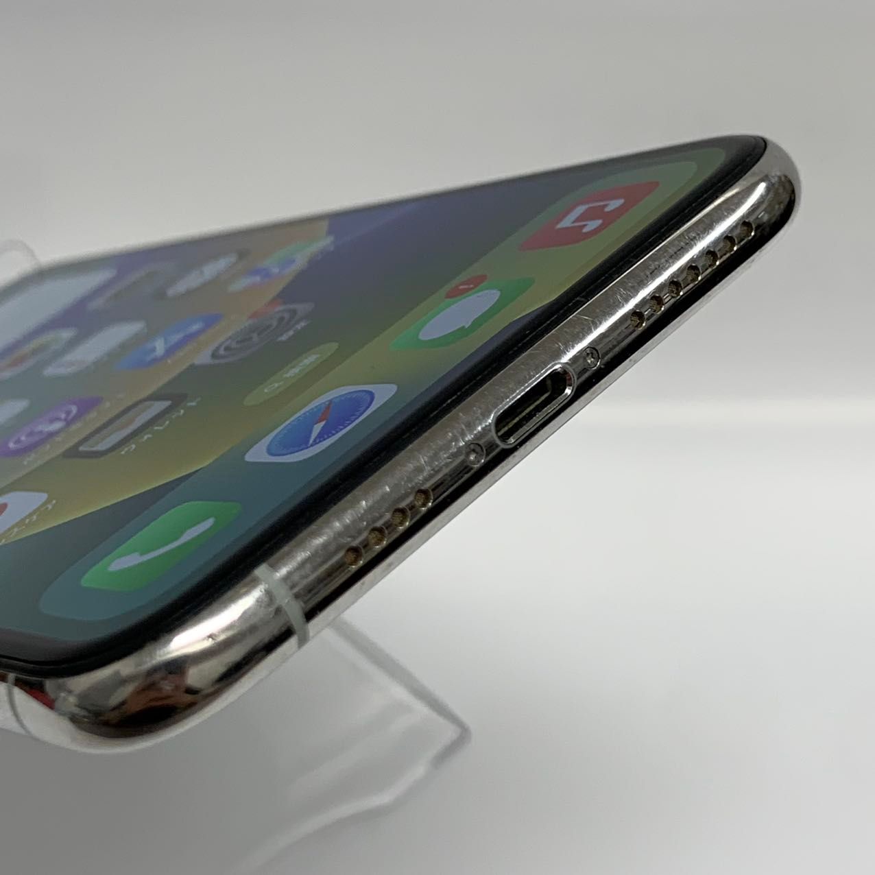 ムスビー｜iPhone11 Pro Max 256GB docomo版SIMフリー シルバー 