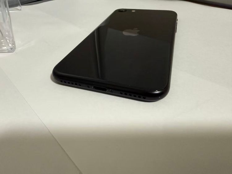 iPhone SE 2 64GB ֥å SIMե꡼ Хåƥ꡼77