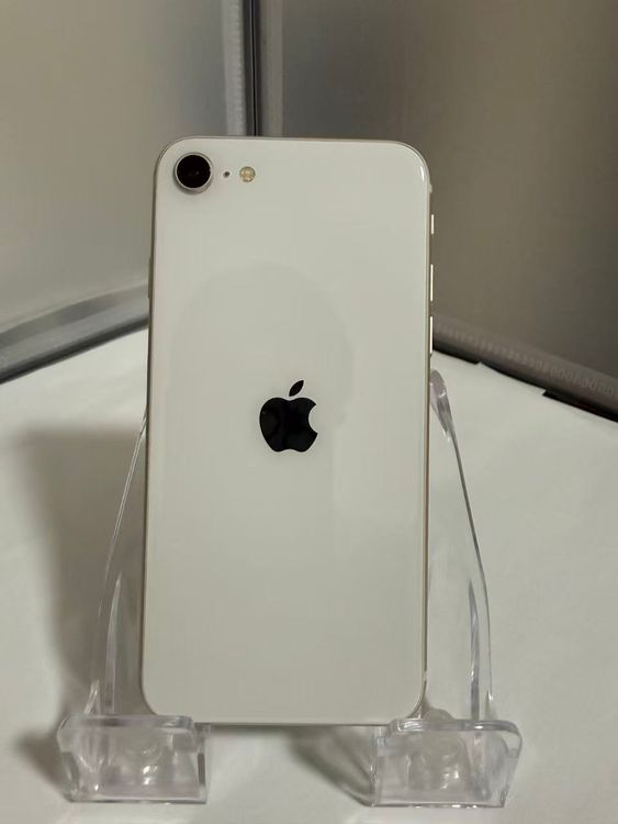 ���ڼ����ʡ��Хåƥ꡼��������100%��iPhone SE3 64GB SIM�ե꡼