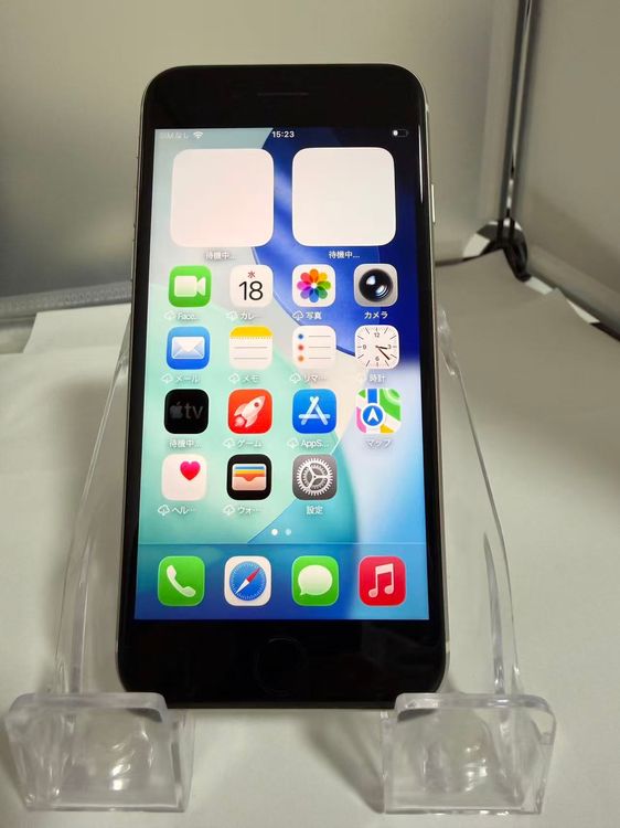 iPhone SE (��3����) �������饤�� 64GB SIM�ե꡼ �Хåƥ꡼96%