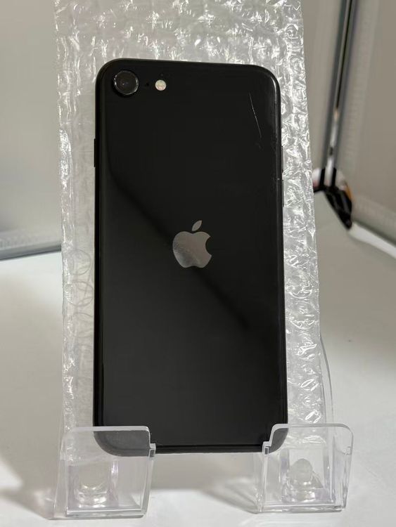 ��SIM�ե꡼��iPhone SE (��2����) 64GB �֥�å� �Хåƥ꡼91%