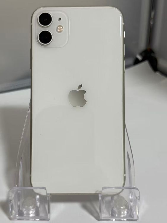 �ڽ�¿��������77%��iPhone 11 �ۥ磻�� 64GB SIM�ե꡼