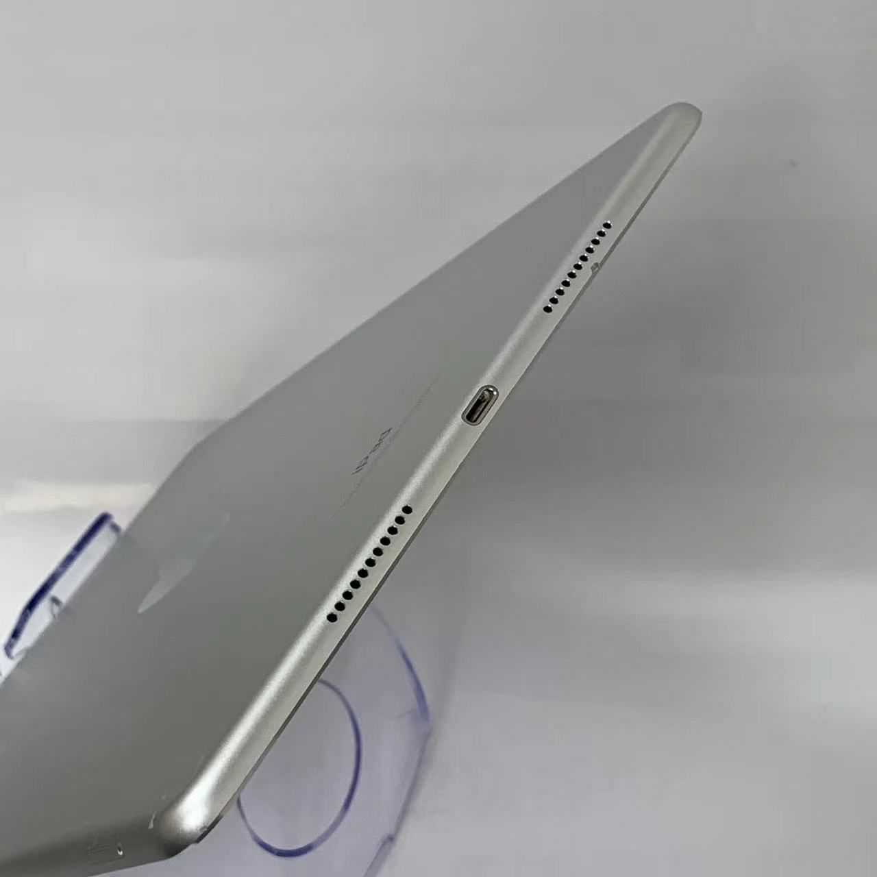 ムスビー｜iPad Pro 10.5インチ 64GB SIMフリー MQF02J/A バッテリー99 