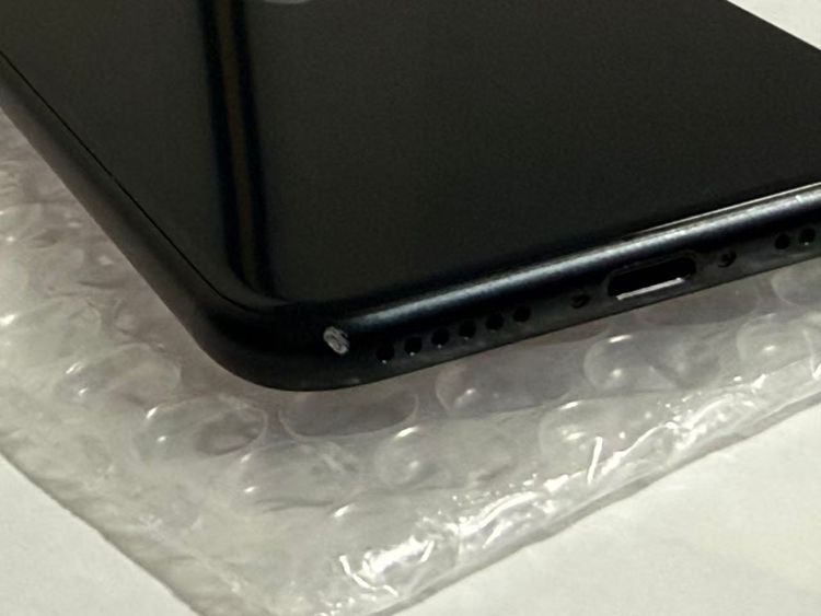 ��SIM�ե꡼��iPhone SE (��3����) 64GB �ߥåɥʥ��� �Хåƥ꡼94%