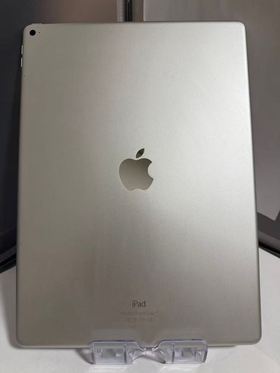 iPad Pro 12.9 1 32GB С Wi-Fiǥ