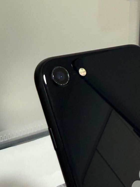 �ڥ��������iPhone SE ��3���� �ߥåɥʥ��� 64GB SIM�ե꡼ �Хåƥ꡼93%