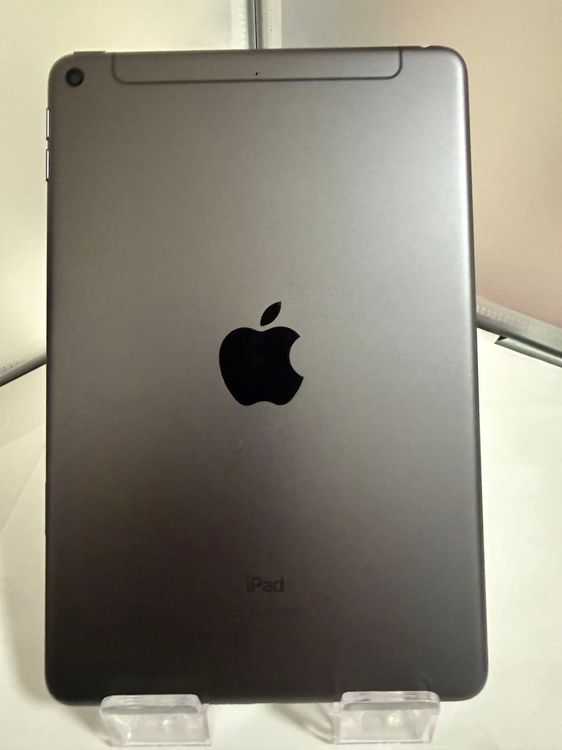 �ڽ���8�󡦤ۤ�̤���ѡ�iPad mini ��5���� 64GB SBM���¤ʤ�