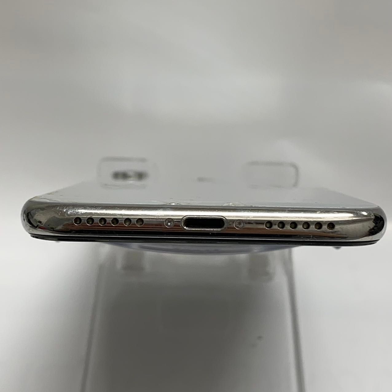 ムスビー｜iPhone X 64GB docomo版SIMフリー 訳有り品 NQAY2J/A 