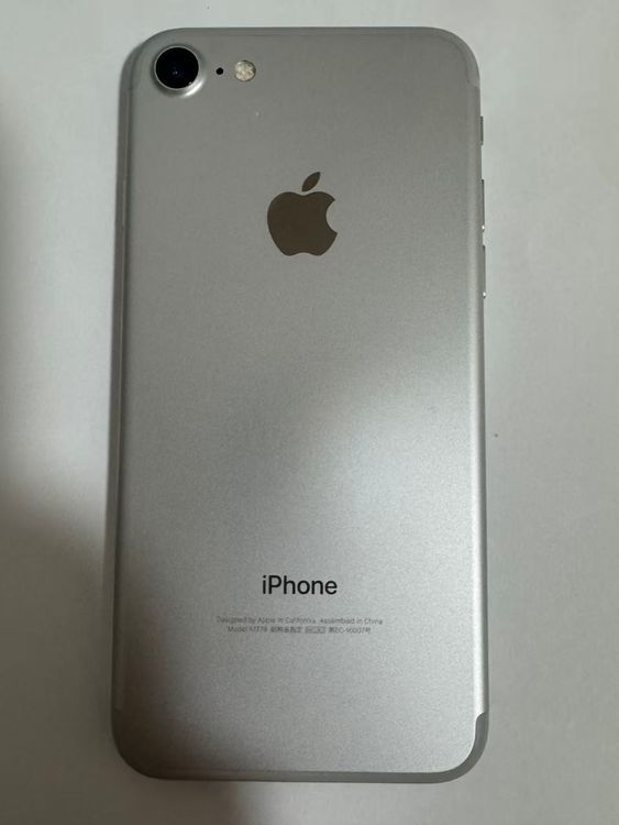 ʡiPhone 7 С 32GB 92 ¡KDDI