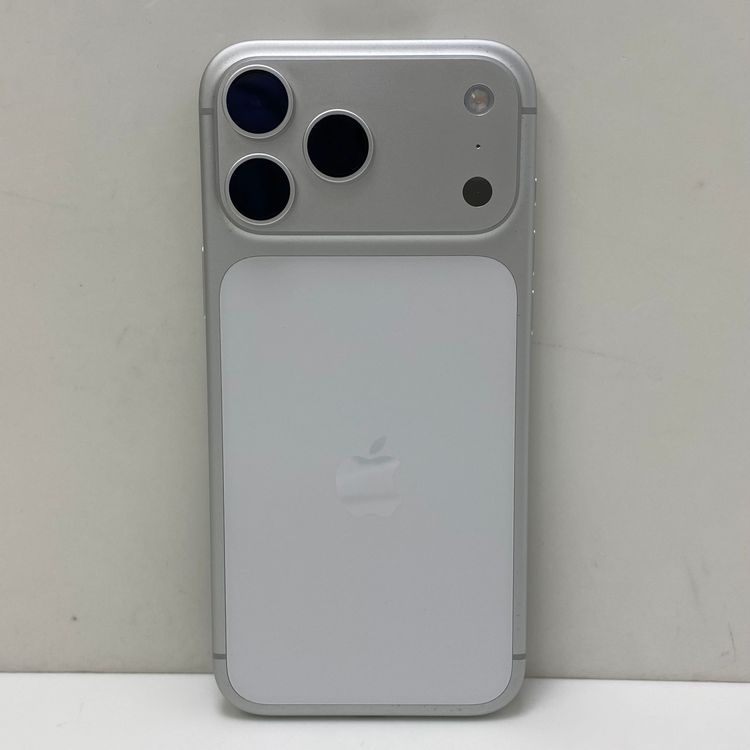 �ڼ��ߤʤߡۥХåƥ꡼100%  iPhone17 ProMax 256GB ����С�