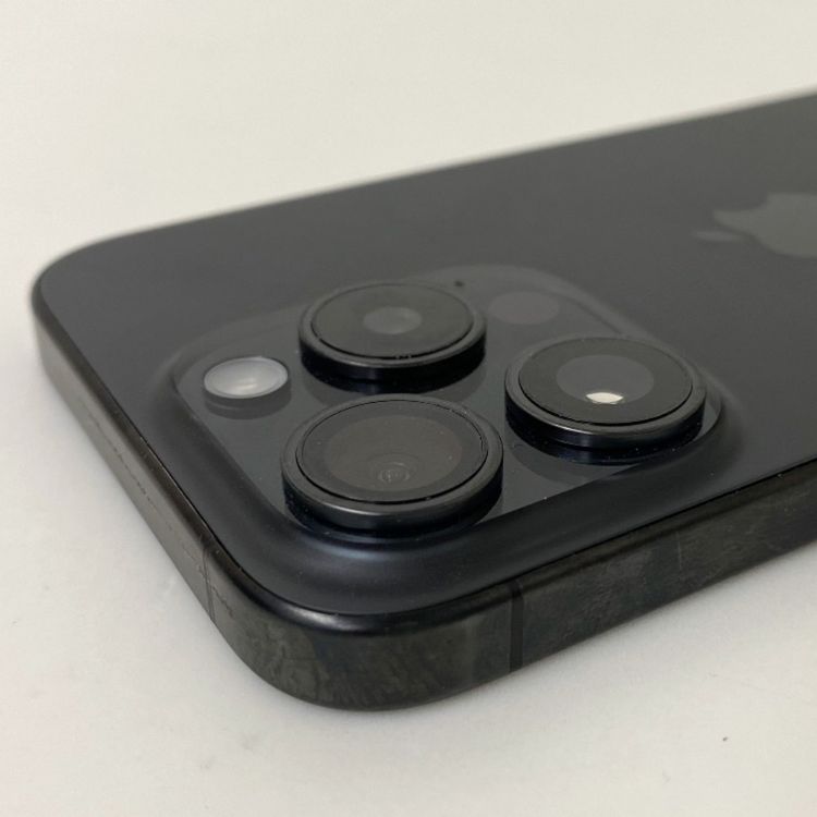 �ڼ��ߤʤߡۢ�SB���Хåƥ꡼88% iPhone15 Pro 128GB �֥�å������˥���