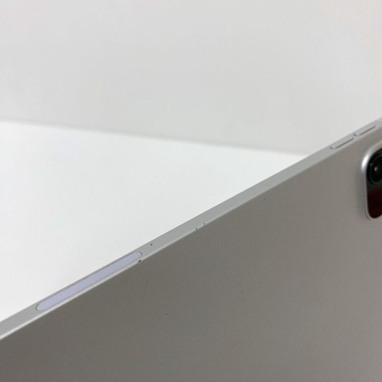 �ڼ��ߤʤߡۢ�SIM�ե꡼��iPad Pro 11����� ��3���� 512GB ����С�