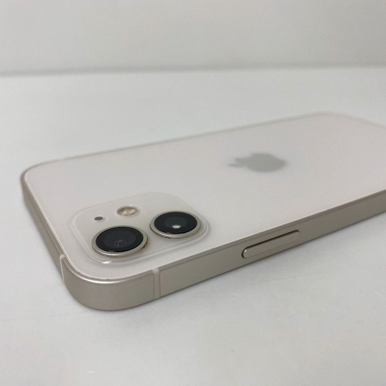 �ڼ��ߤʤߡۢ�SB���Хåƥ꡼78% iPhone12 64GB �ۥ磻��