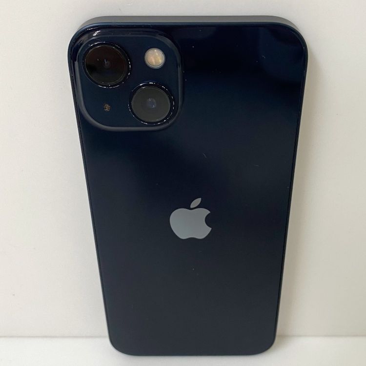 �ڼ��ߤʤߡۢ�SB���Хåƥ꡼71% iPhone13 128GB �ߥåɥʥ���