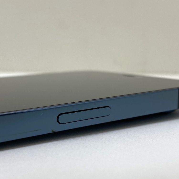 �ڼ��ߤʤߡۥХåƥ꡼87% iPhone 12 Pro Max 128GB �ѥ��ե��å��֥롼