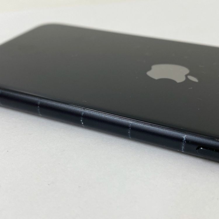 ڼߤʤߡۢɥ⢡Хåƥ꡼73% iPhone SE2 128GB ֥å