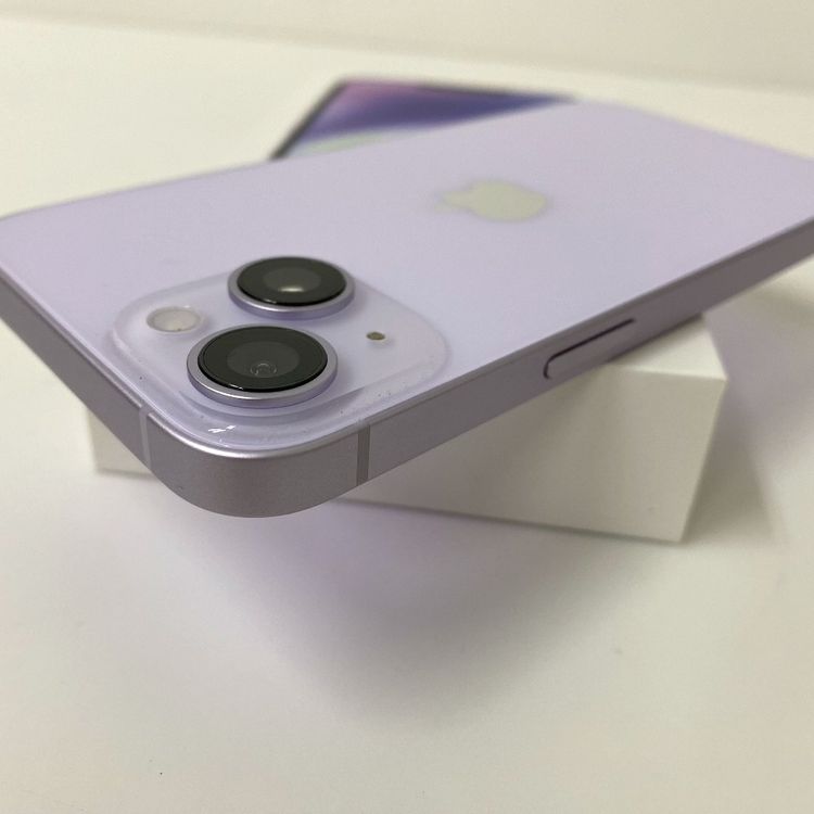 �ڼ��ߤʤߡۢ��ɥ��⢡�Хåƥ꡼82% iPhone14 256GB �ѡ��ץ�