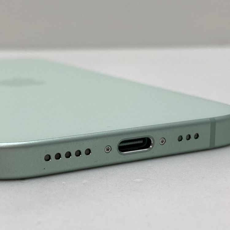 �ڼ��ߤʤߡۢ�SIM�ե꡼���Хåƥ꡼100% iPhone15 128GB ���꡼��