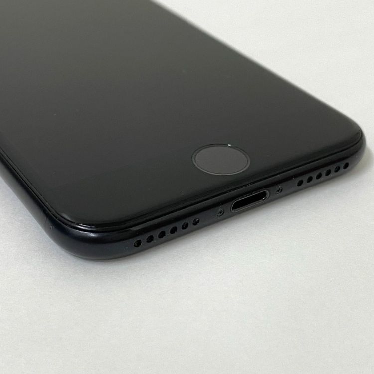 ڼߤʤߡۢauХåƥ꡼82% iPhone SE 2 64GB ֥å