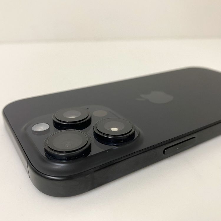 �ڼ��ߤʤߡۢ���ŷ���Хåƥ꡼100% iPhone16 Pro 128GB