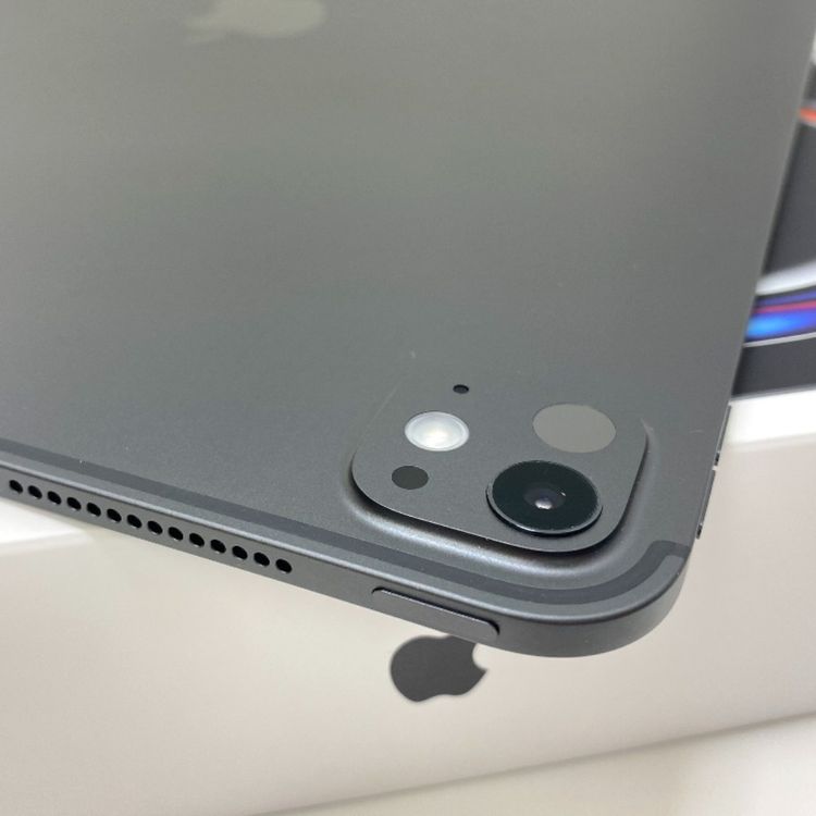 �ڼ��ߤʤߡۢ�SB��iPad Pro 13����� M4 1TB ���ڡ����֥�å�