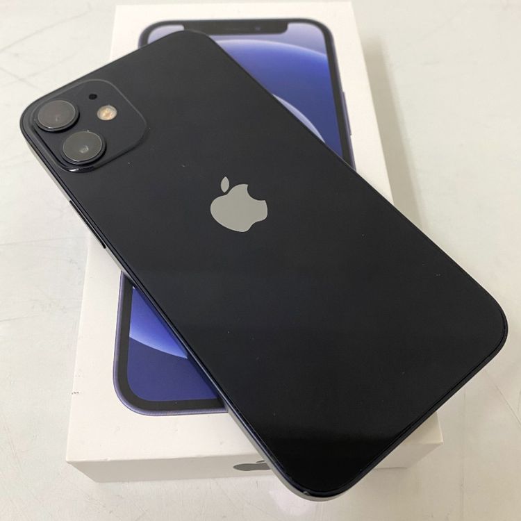 �ڼ��ߤʤߡۢ�SB���Хåƥ꡼79% iPhone12 mini 64GB �֥�å�