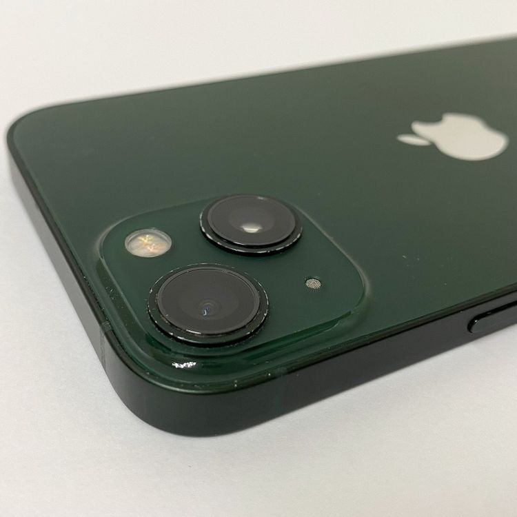 �ڼ��ߤʤߡۢ�au���Хåƥ꡼76% iPhone13 128GB ���꡼��