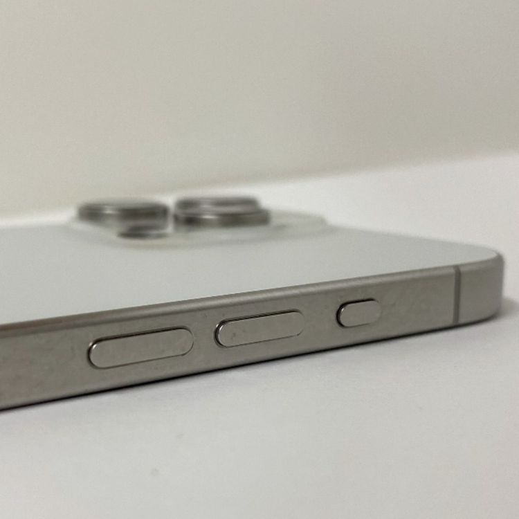 �ڼ��ߤʤߡۥХåƥ꡼89% iPhone 15 Pro Max 256GB �ۥ磻�ȥ����˥���