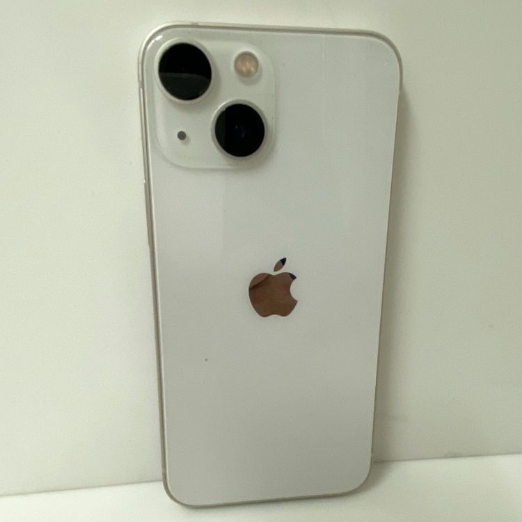 �ڼ��ߤʤߡۢ��ɥ��⢡�Хåƥ꡼82% iPhone13 mini 128GB