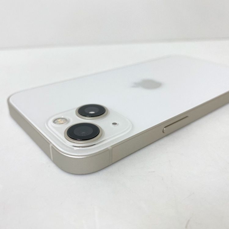 【質みなみ】◆ドコモ◆バッテリー88% iPhone13 128GB スターライト