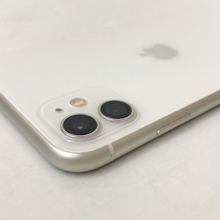 ڼߤʤߡۢauХåƥ꡼75% iPhone11 64GB ۥ磻