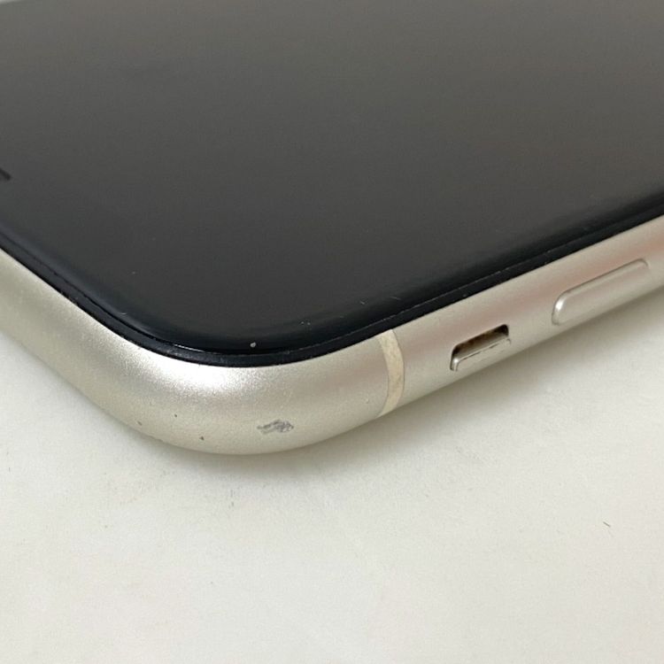 ڼߤʤߡۢauХåƥ꡼75% iPhone11 64GB ۥ磻