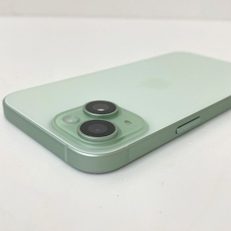 ムスビー｜【質みなみ】◇SB◇iPhone15 128GB グリーン バッテリー100 